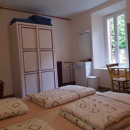 Maison Familiale Des Gueyniers Jausiers Bagian luar foto