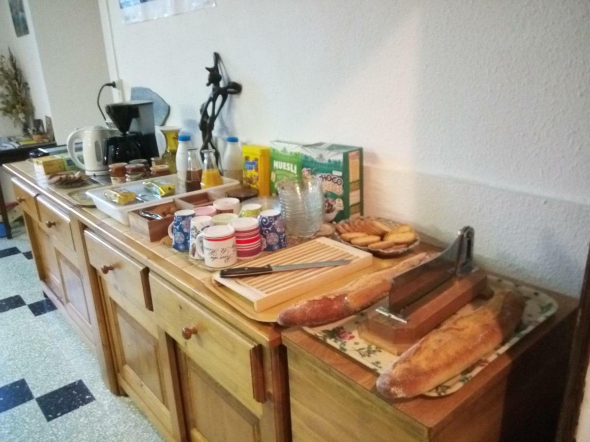 Maison Familiale Des Gueyniers Jausiers Bagian luar foto